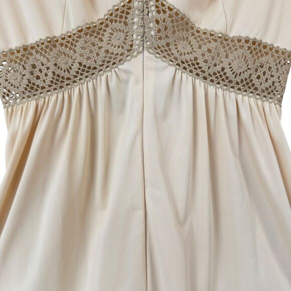 Vanity Fair Vintage Nightgown Boho Fairy Hippie Beige Crochet Trim Maxi Dress 10 - Picture 5 of 16